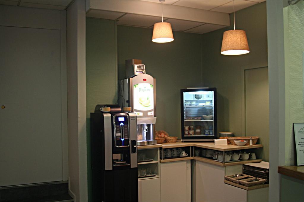 Kyriad Direct Grenoble Exterior photo