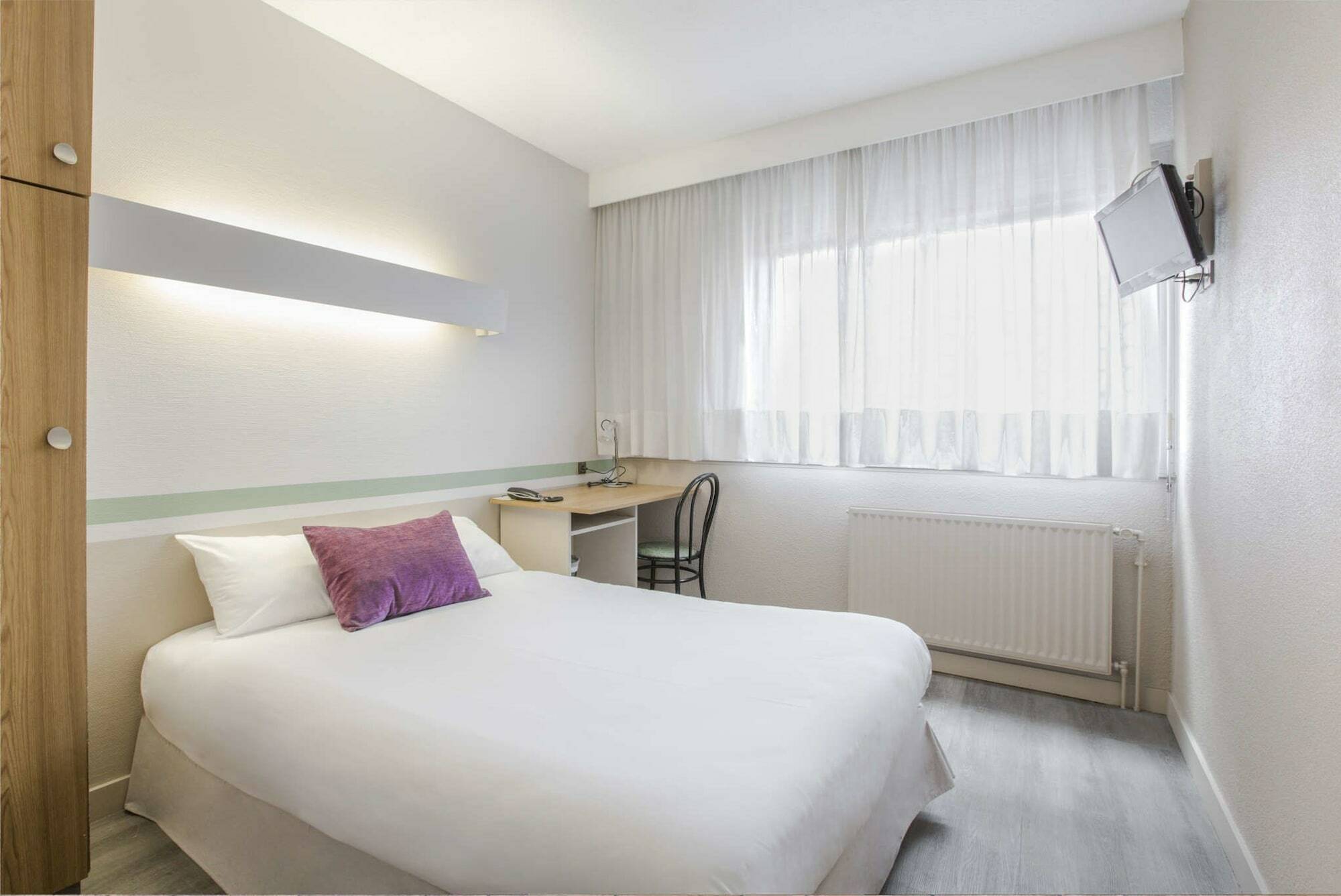 Kyriad Direct Grenoble Exterior photo